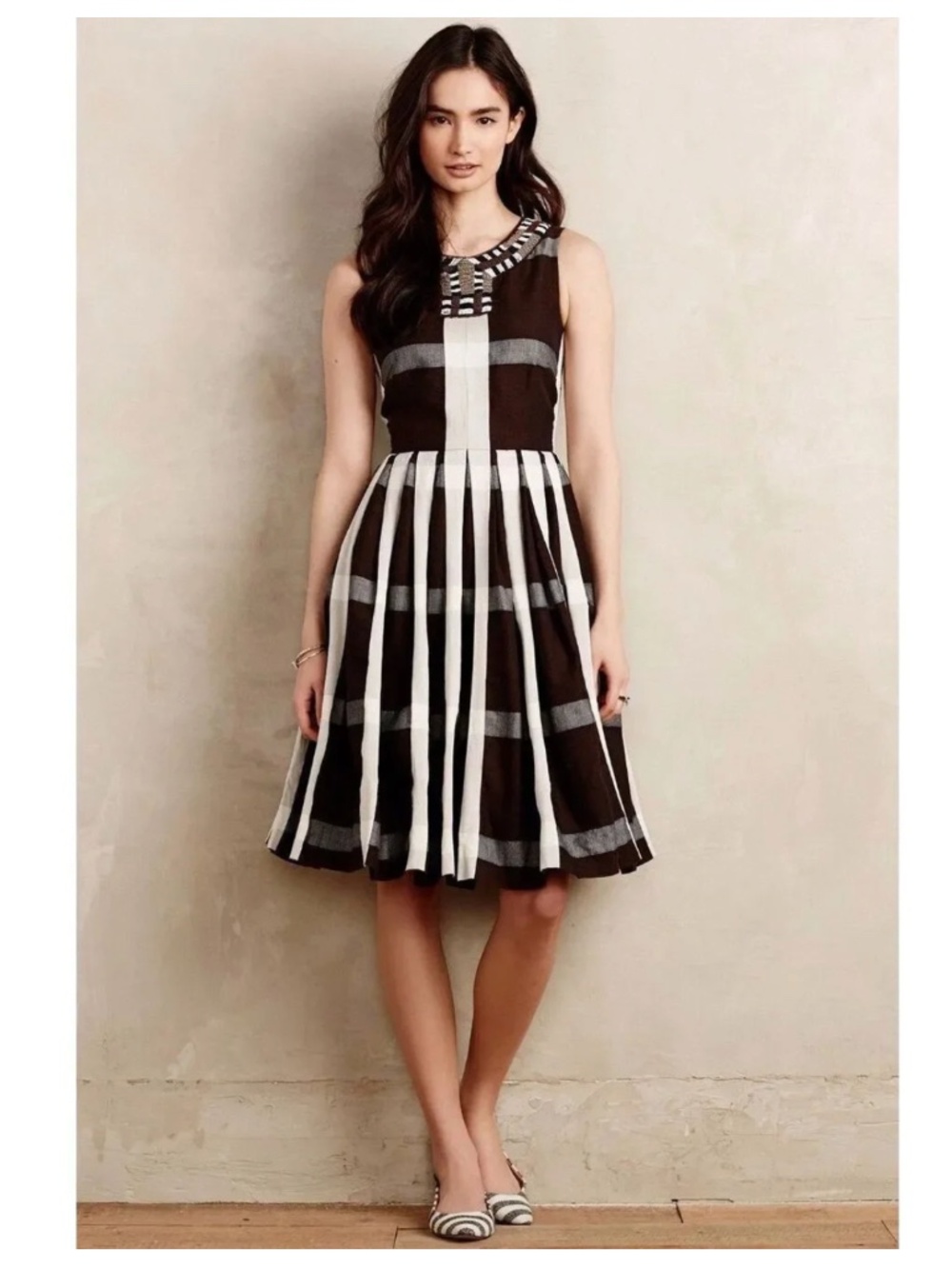 Maeve Anthropologie Brown Cream Beaded Plaid Dress Pleated Fit Flare Size 12